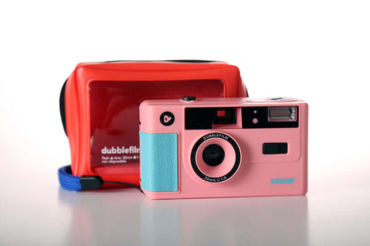 View details for Dubblefilm SHOW 35mm Reusable Camera (Pink) Dubblefilm SHOW 35mm Reusable Camera (Pink)