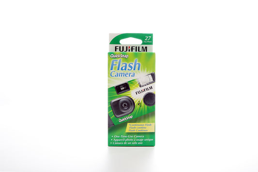 FUJIFILM QuickSnap Flash 400 Disposable Camera (27 Exposures)