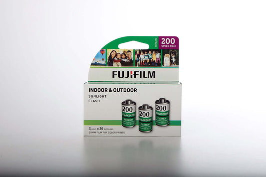 Fujifilm 200 Color Negative Film (35mm, 36 Exposures, 3-Pack)