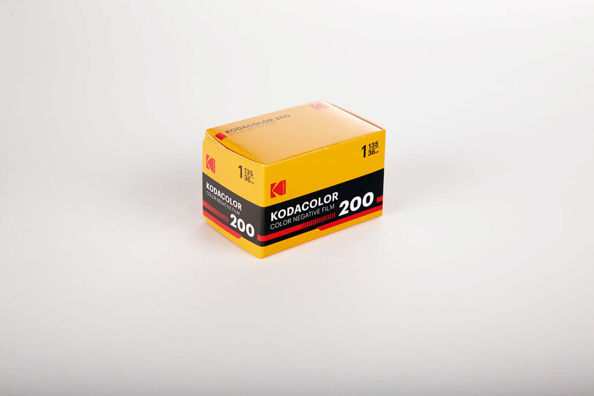 Kodak Kodacolor 200 Color Negative Film (35mm, 36 Exposures)