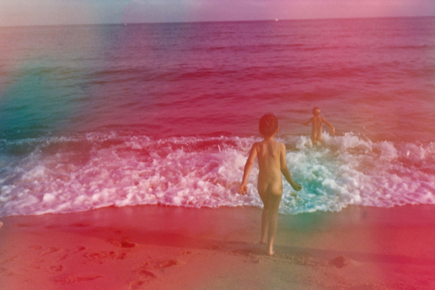 Dubblefilm Jelly 200 Color 35mm film with multicolored gradients creating unique image quality; expect surprising results.