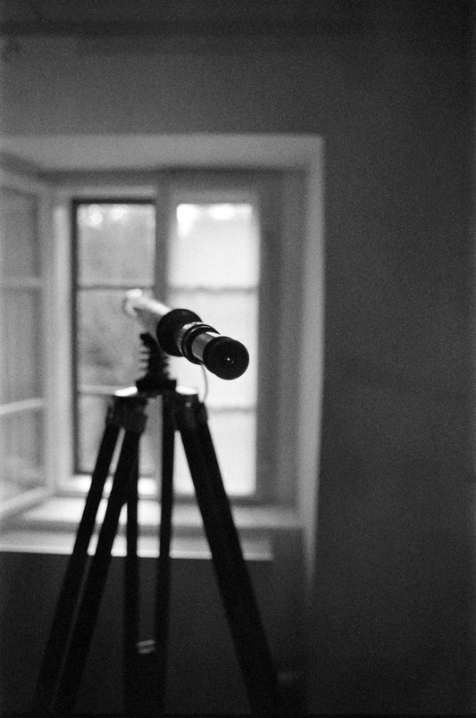 Street Candy ATM400 Black and White Negative Film (35mm Roll, 36 Exposures) captured with a telescope in black and white.