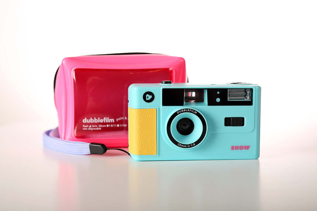 Turqouse Camera Dubblefilm SHOW 35mm Reusable Camera (Turquoise) – Film Developing Co