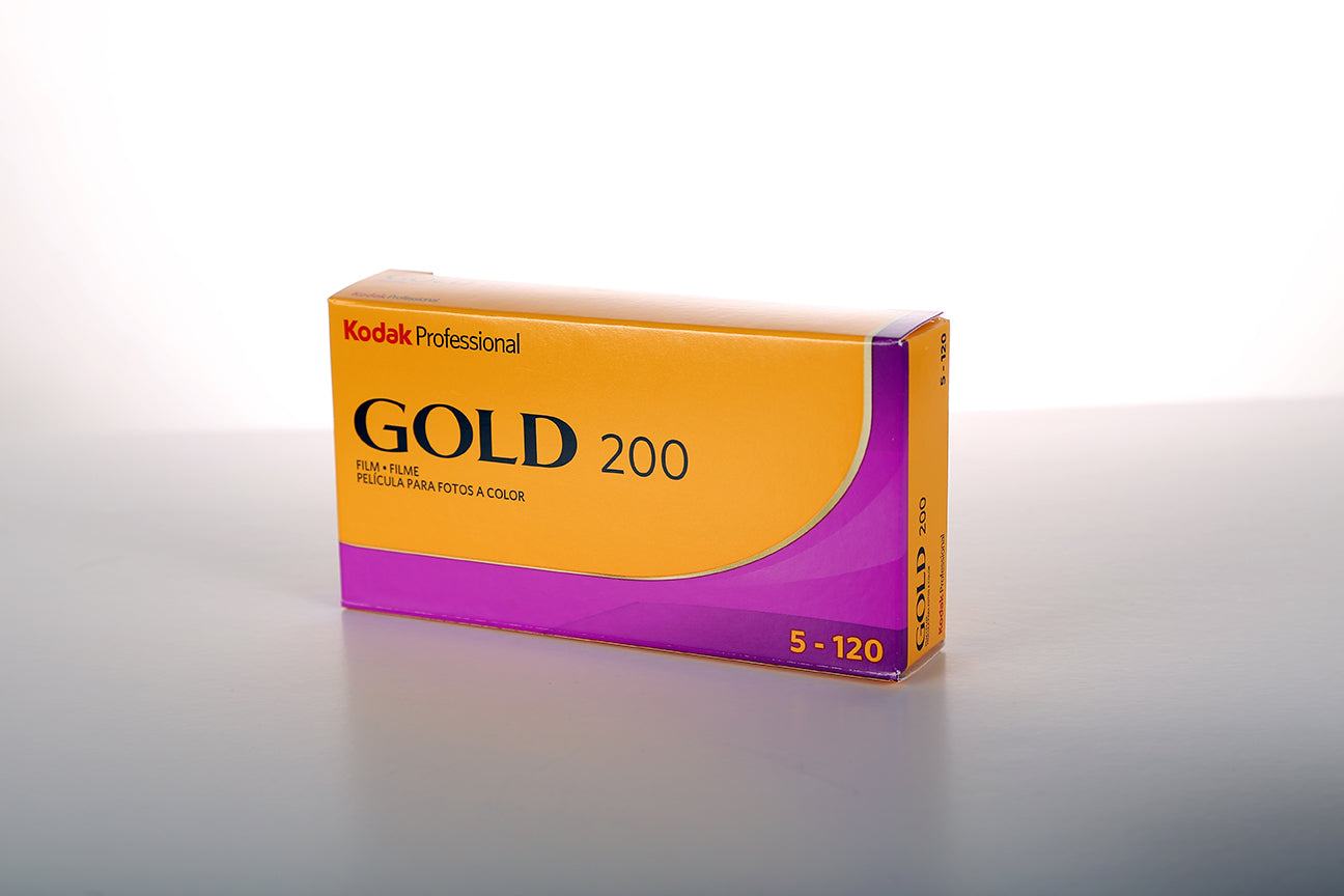 Kodak Gold 200 Color Negative Film (120 Roll Film, 5-Pack)