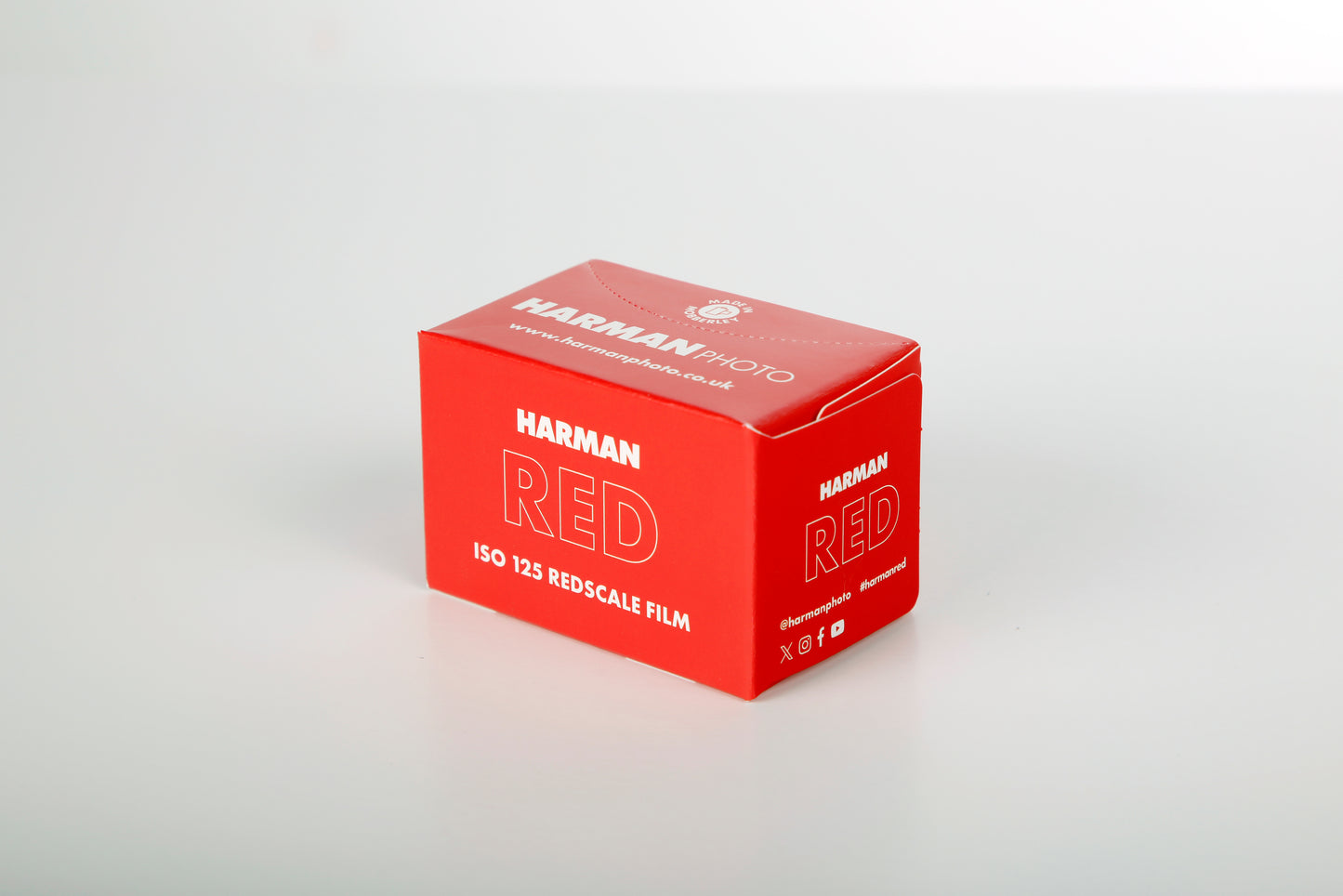 Harman Red 125 Color Negative Film (35mm Film, 36 exposure)