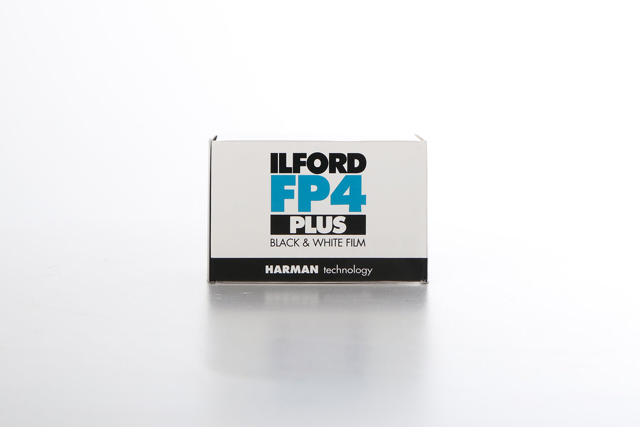  Ilford FP4 Plus Black and White Negative Film (35mm Roll, 36 Exposures)