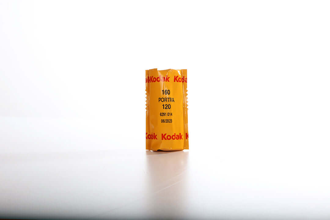 Kodak Portra 160 Color Negative Film (120 Roll Film, 1 Roll)