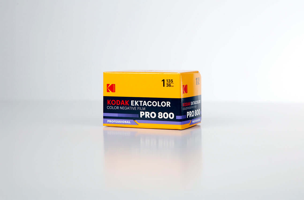 Kodak Ektacolor Pro 800 Color Negative Film (35mm Roll Film, 36 Exposures) packaging on display.