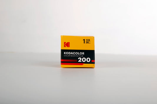 Kodak Kodacolor 200 Color Negative Film (35mm, 36 Exposures)